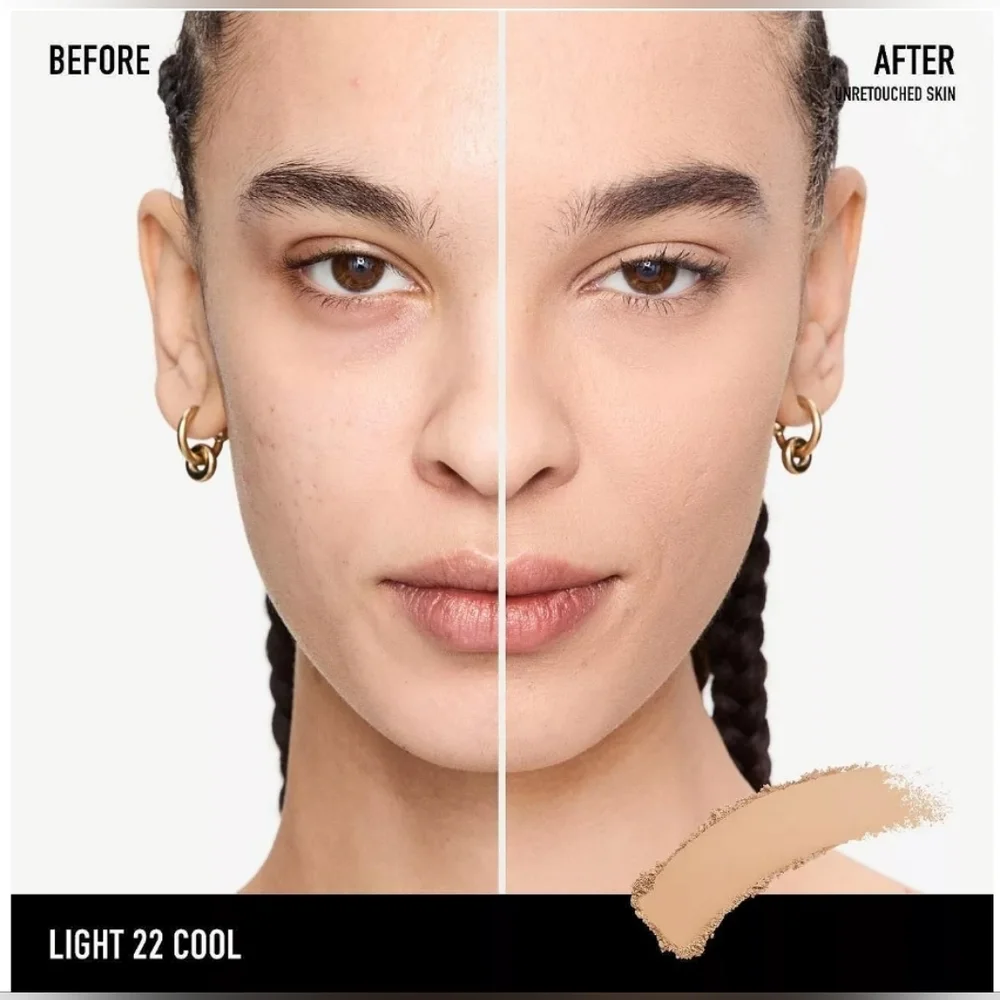 bareMinerals BAREPRO 24HR Skin Perfecting Matte Powder Foundation: Light 22 COOL